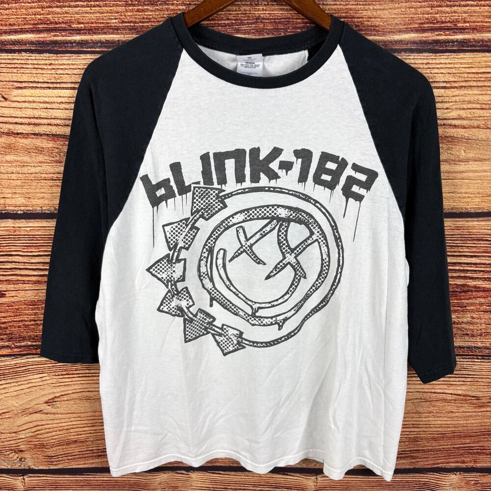 2011 Blink-182 World Tour Raglan Style 3/4 Sleeve T-shirt